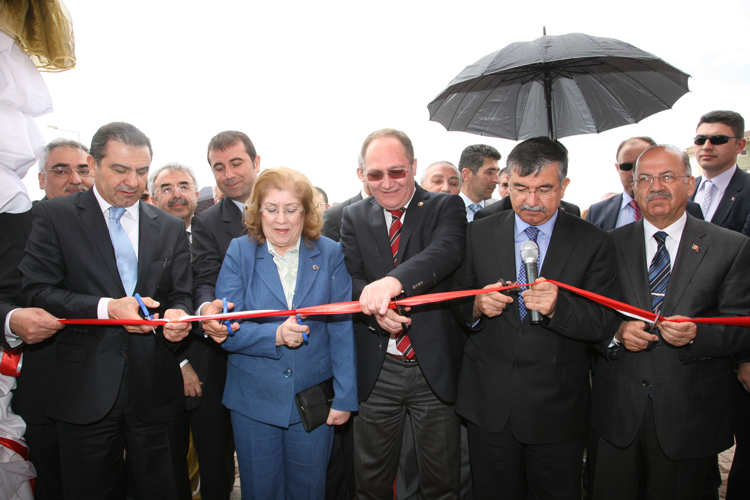 Bakan Yılmaz Anaokulu Açılışı Yaptı